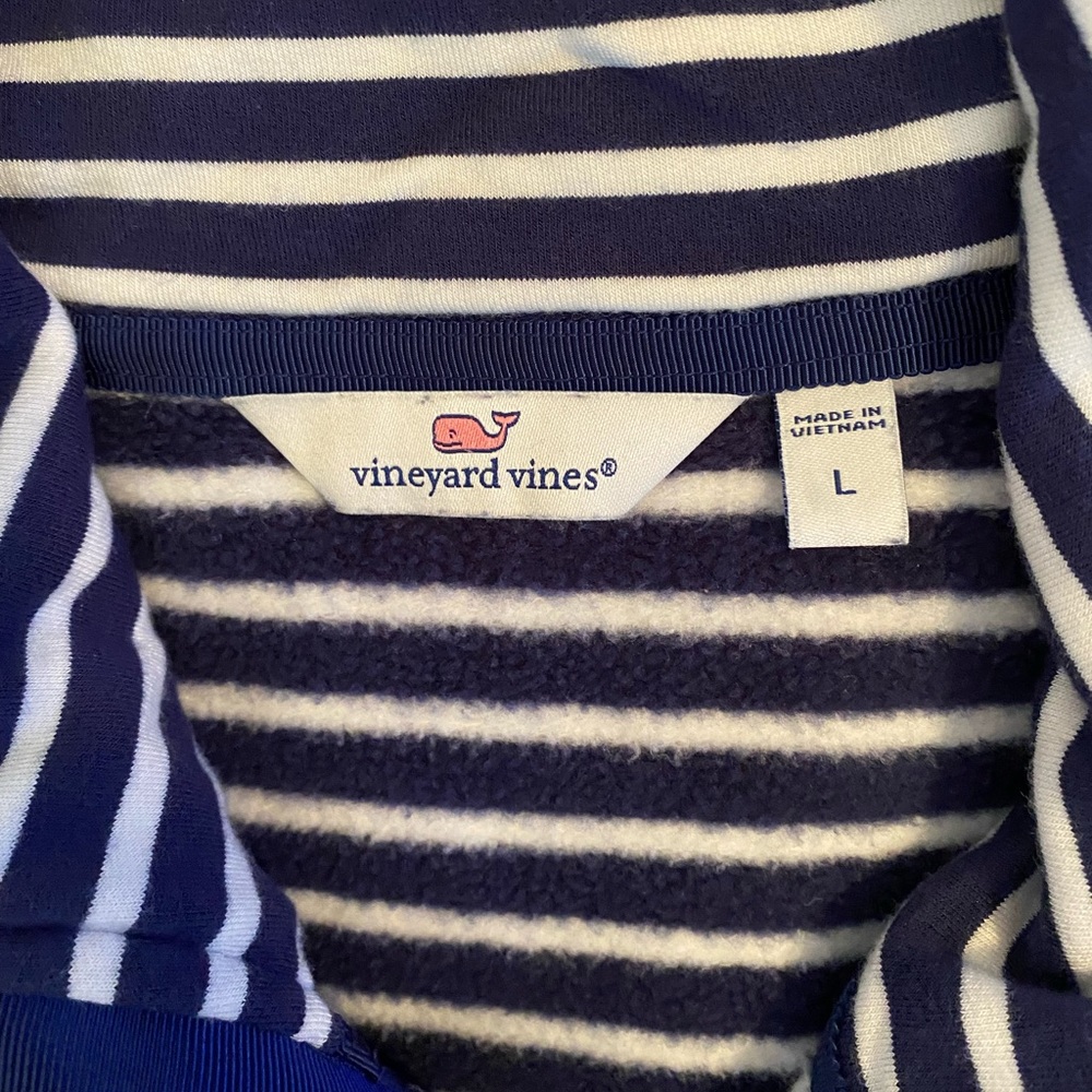 Vineyard Vines womens striped pullover